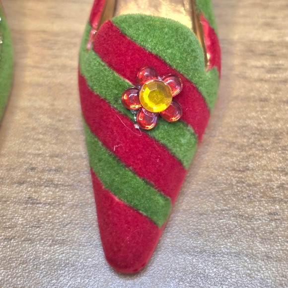 Christmas Holiday High Heel Fashion Shoe Velvety Ornaments Red Green Set of 2 - Picture 7 of 9
